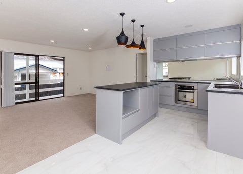 1/41 Sabulite Road, Kelston, Auckland