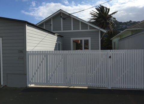 176 Onepu Road, Lyall Bay, Wellington
