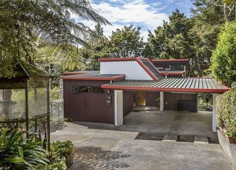 6 Tranquil Glade, Hillcrest, Auckland