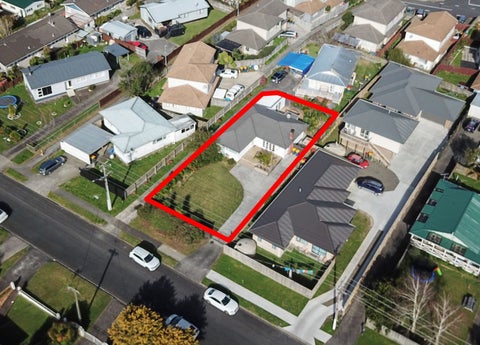 41 Woodside Road, Massey, Auckland