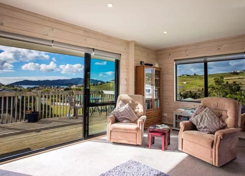 17 Hibiscus Avenue, Cable Bay, Cable Bay