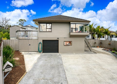 13 Sevilla Place, Unsworth Heights, Auckland