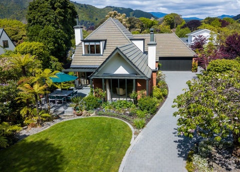 2A Horopito Road, Waikanae