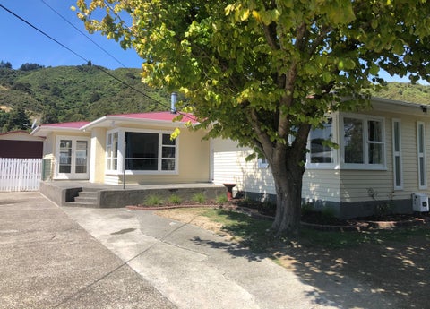 99 Wood Street, Wainuiomata, Lower Hutt