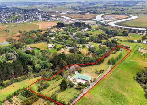 69 Pipitiwai Drive, Kaukapakapa