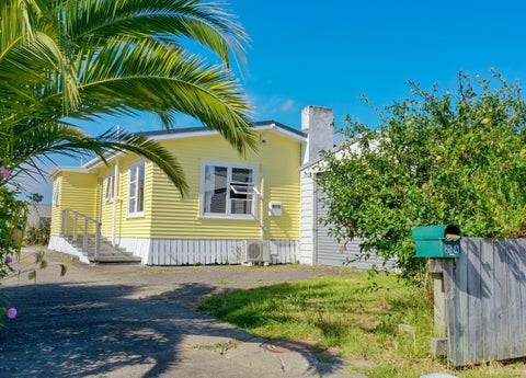 25 Pohutu Street, Whakatane, Whakatane