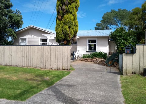 52 Seddon Street, Waikanae, Waikanae