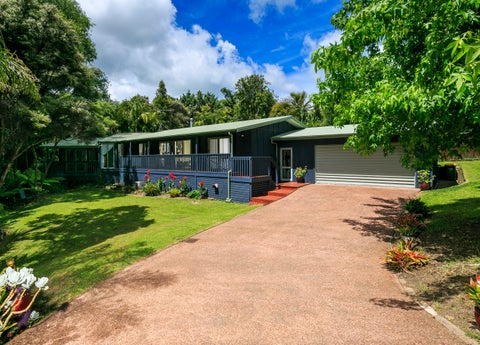 A/3 MANON CRES, Greenhithe, Auckland