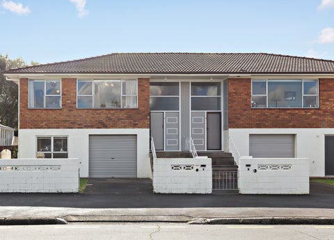 2/9 Queens Parade, Devonport, Auckland