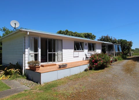 45 Ferry Road, Bulls