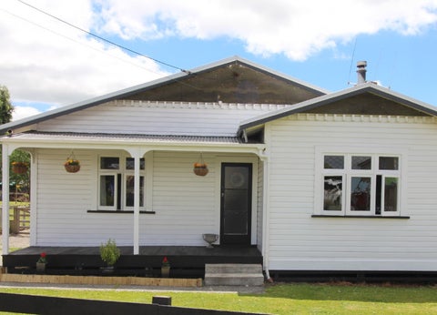 2 Willis Street, Marton