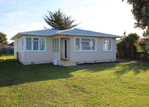 70 King Street, Marton
