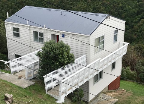 2/61 Mandalay Terrace, Khandallah, Wellington