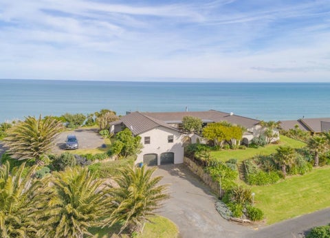 41 Longbeach Drive, Castlecliff, Whanganui