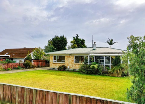 24 Pohutu Street, Whakatane, Whakatane