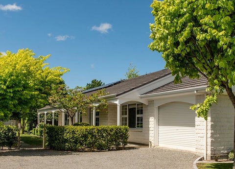 3 Mahupuku Street, Greytown