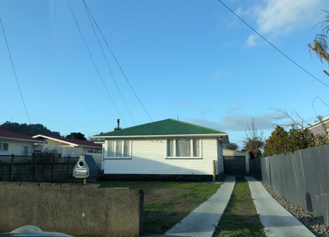 30 Field Street, Aramoho, Whanganui