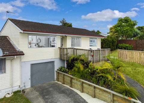 2/13 Talavera Place, Te Atatu South, Auckland