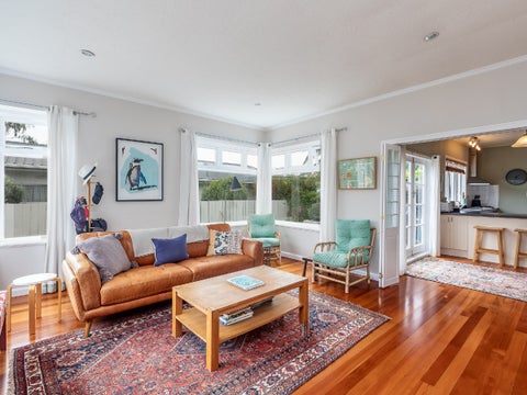 213 Te Moana Road, Waikanae