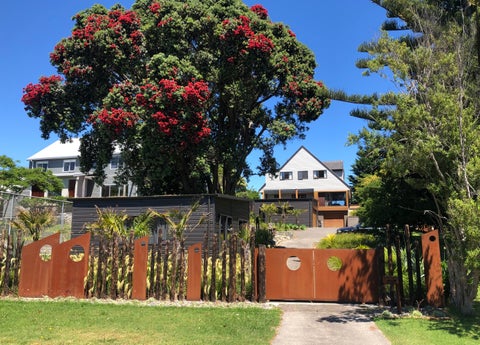 9 Wharemauku Road, Raumati Beach, Paraparaumu
