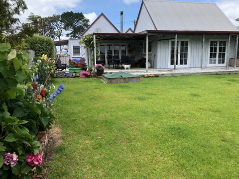 74 Ferry Parade, Herald Island, Auckland