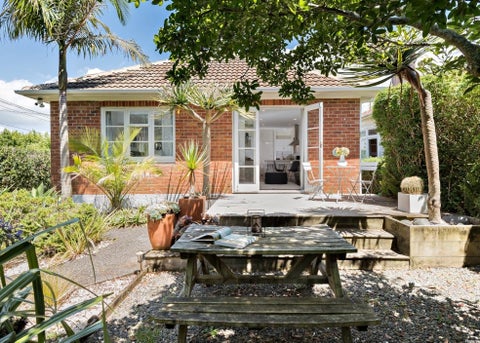 2 Moata Road, One Tree Hill, Auckland