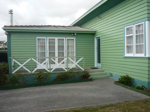 81 Main Road, Titahi Bay, Porirua