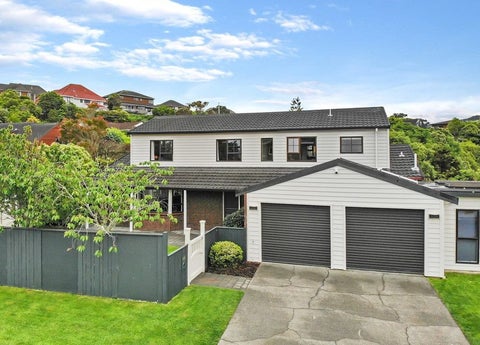 1 Wantwood Grove, Churton Park, Wellington