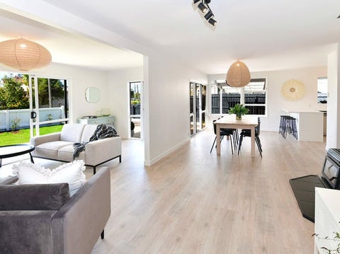 7 Doment Crescent, Orewa, Orewa