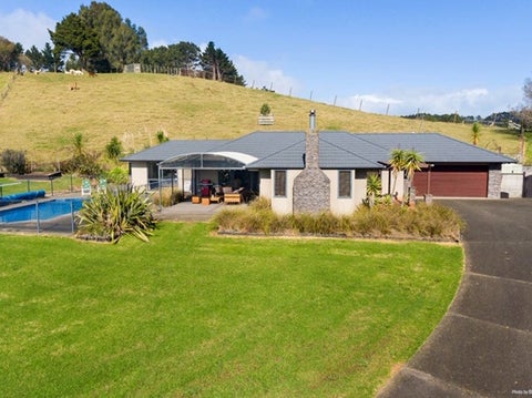 27 Twin Springs Drive, Helensville, Helensville
