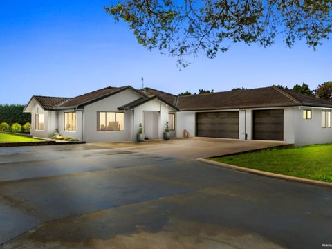 131 Hull Road, Waiuku, Waiuku