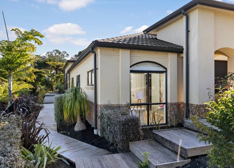 5A Gill Crescent, Blockhouse Bay, Auckland