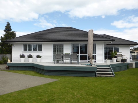 6 Glengarry Avenue, Manly, Whangaparaoa