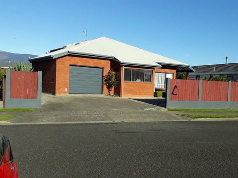 15 Ledger Avenue, Motueka