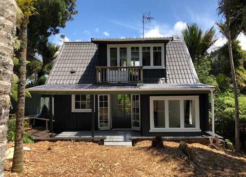33 Tainui Road, Titirangi, Auckland