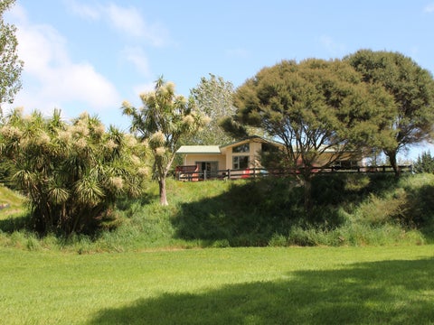 41 Emma Drive, Manakau, Levin