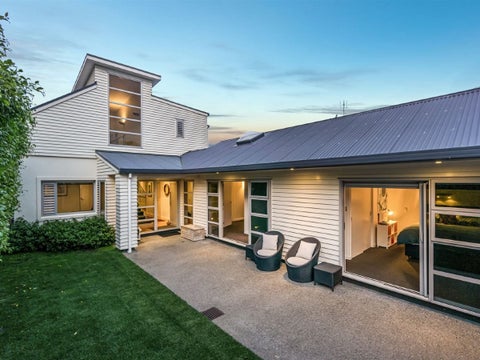 5 Holiday Road, Milford, Auckland