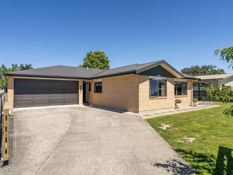 50 Sussex Street, Masterton