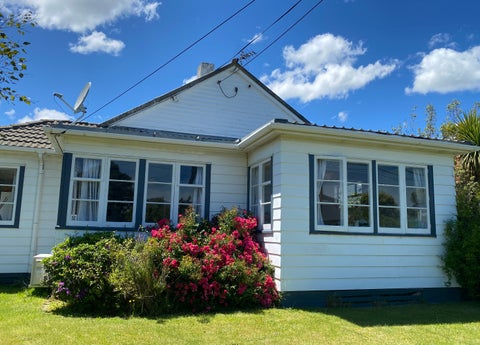 2 Churton Crescent, Taita, Lower Hutt