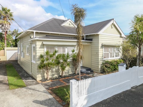 100 Burnley Terrace, Sandringham, Auckland