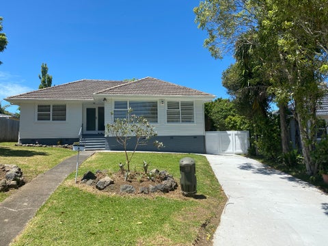8 Thomas Rea Place, Te Atatu South, Auckland