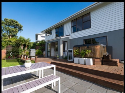 33 Saint Aidans Way, Tawa, Wellington