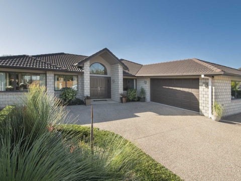 90 Twin Oak Avenue, Papamoa Beach, Papamoa