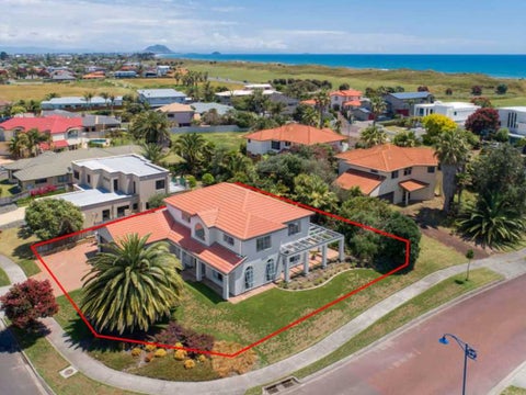8 Seychelles Drive, Papamoa Beach, Papamoa