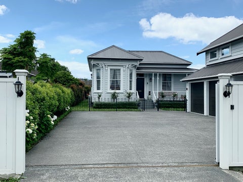 15 Kaipara Portage Road, Riverhead, Riverhead