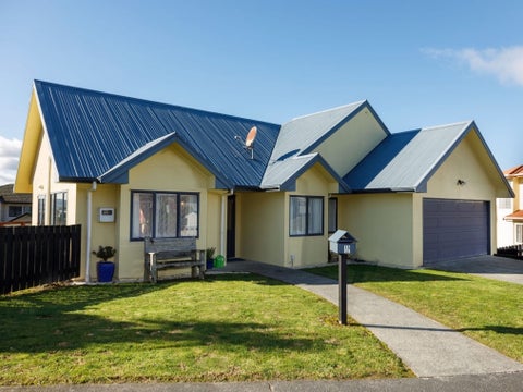 15 Tolhurst Street, Johnsonville, Wellington