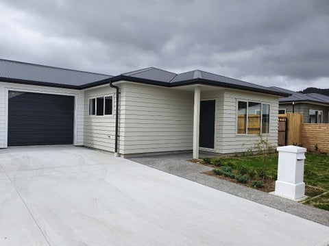 12 Ron Fawcett Way, Wainuiomata, Lower Hutt