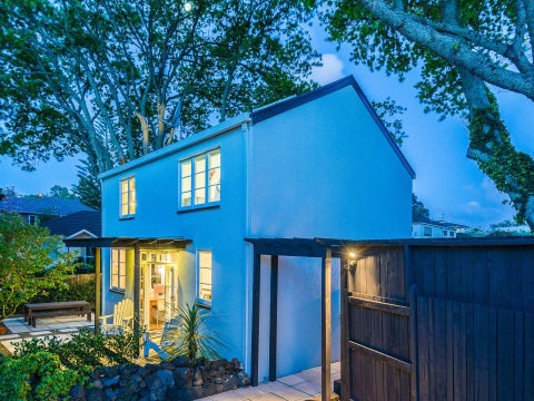 3/9 Savage Street, Westmere, Auckland