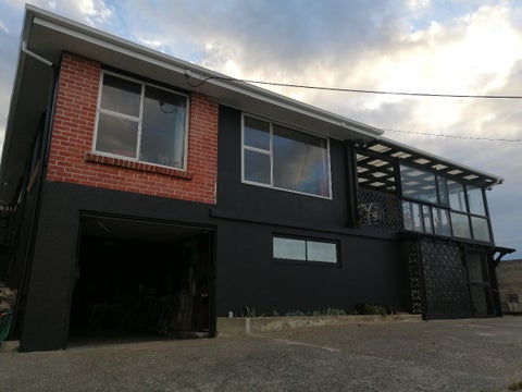 266 Foyle Street, Bluff