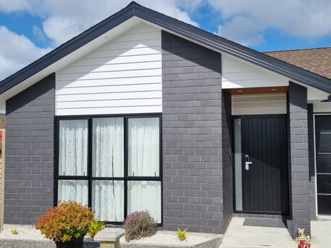 10B Crows Road, Swanson, Auckland